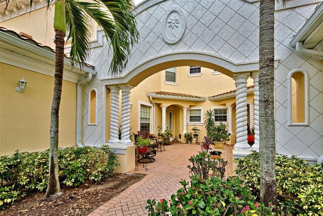 1704 Triano Cir Unit 1704, Venice, FL 34292 - view of patio / terrace