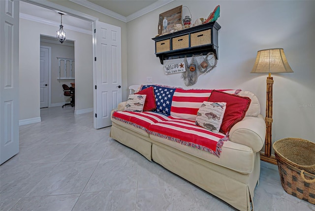 sitting room with ornamental molding