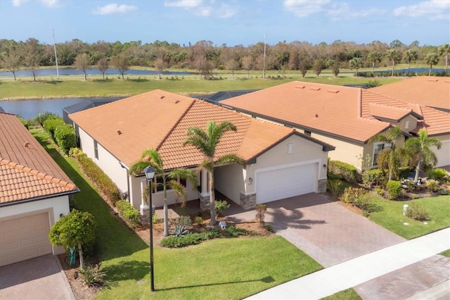 bird's eye view featuring a water view