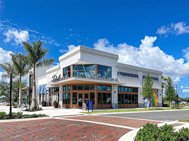 20190 Ragazza Cir Unit 202, Venice, FL 34293 - view of building exterior