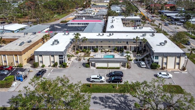 200 Park Blvd N Unit 103, Venice, FL 34285 - aerial view of a pool