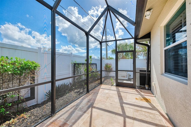 1219 Nantucket Rd, Venice, FL 34293 - view of unfurnished sunroom