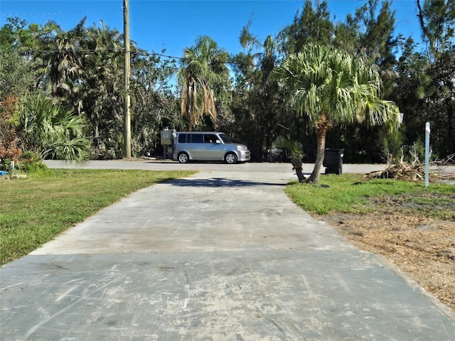 Listing photo 2 for 50 Hatchett Creek Rd, Venice FL 34285