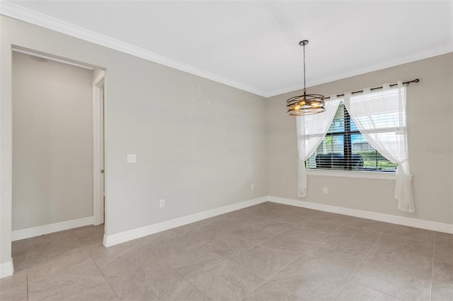 empty room featuring crown molding, light tile patterned floors, and a notable chandelier