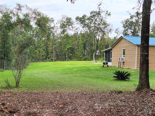 view of yard featuring cooling unit