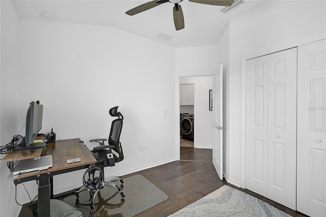 4008 Via Sienna Cir, Sarasota, FL 34243 - home office with washer / dryer, ceiling fan, dark wood finished floors, baseboards, and lofted ceiling
