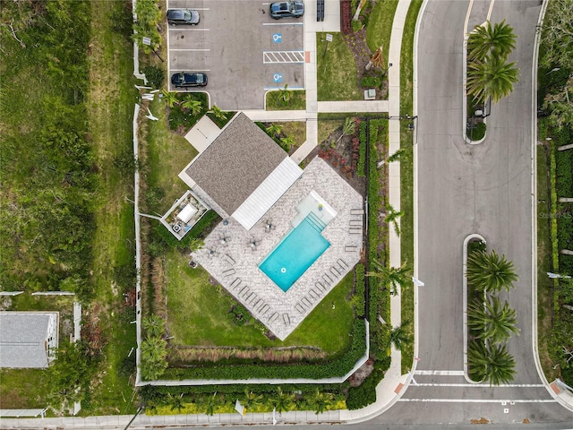 4008 Via Sienna Cir, Sarasota, FL 34243 - aerial view of property and surrounding area with a pool area