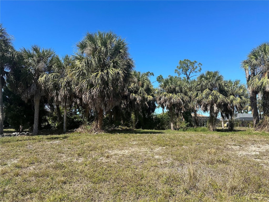 47 Long Meadow Ln, Rotonda West, FL 33947
