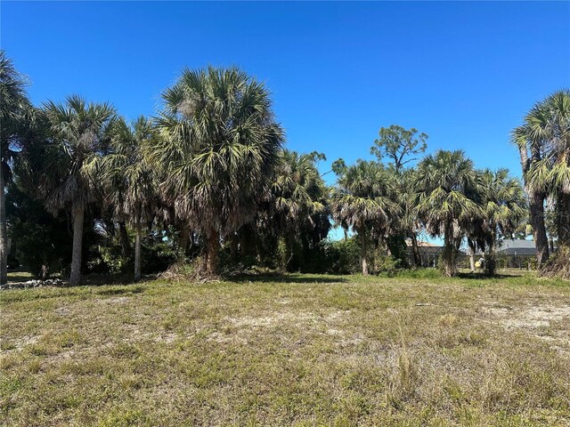 47 Long Meadow Ln, Rotonda West, FL 33947