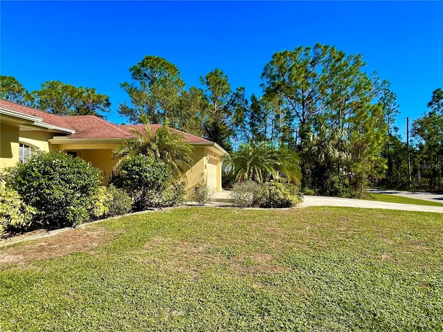 exterior space featuring a yard