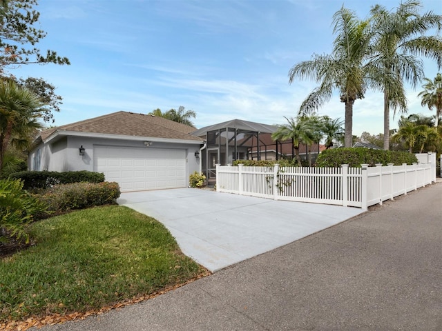 view of front facade featuring a garage