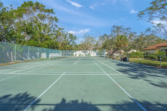 6906 Woodwind Dr Unit 12, Sarasota, FL 34231 - view of tennis court