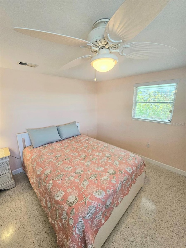 bedroom featuring ceiling fan