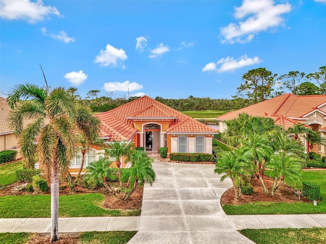 view of mediterranean / spanish-style house