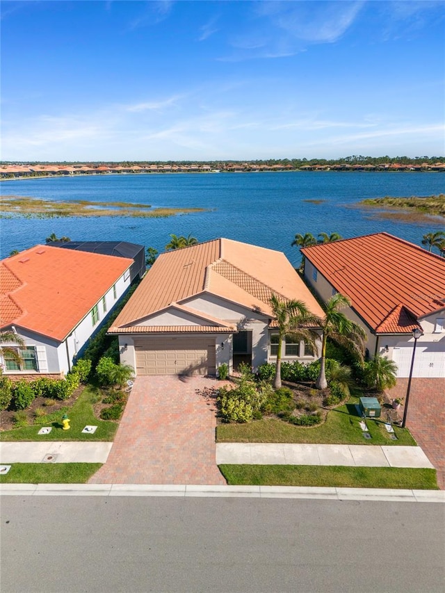 660 Ravello Blvd, Nokomis, FL 34275 - view from above of property featuring a large body of water