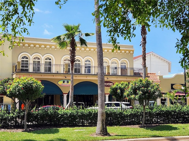 view of building exterior