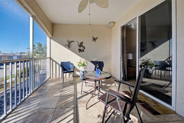 balcony with ceiling fan