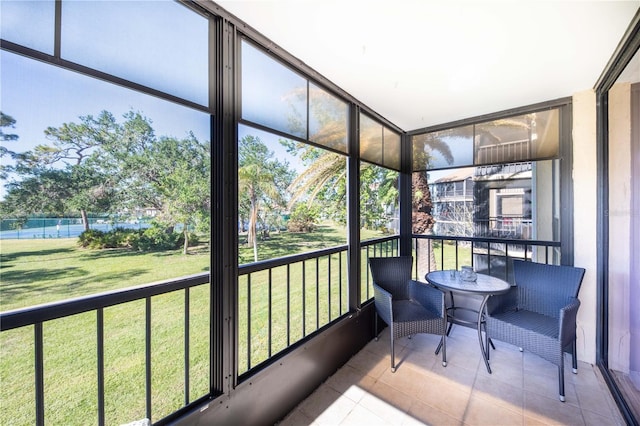 view of sunroom / solarium