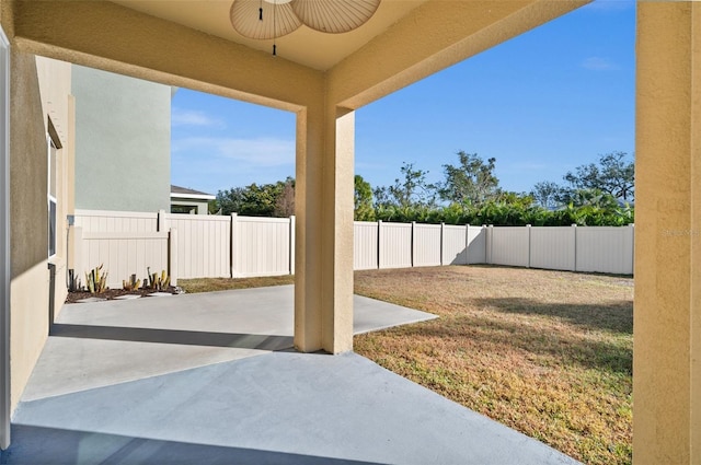 view of patio with ceiling fan