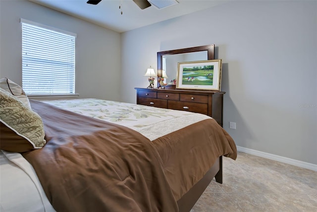 bedroom with ceiling fan