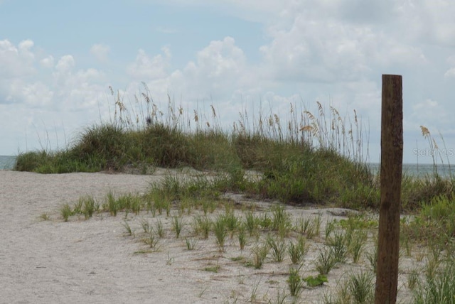 view of local wilderness featuring a water view