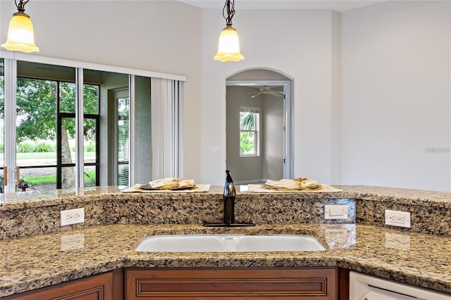 134 Savona Way N, Venice, FL 34275 - bathroom featuring vanity and ceiling fan