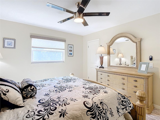 bedroom with ceiling fan