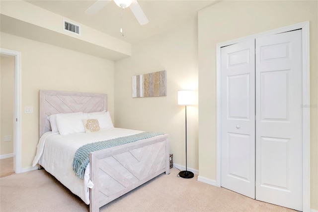 20100 Ragazza Cir Unit 101, Venice, FL 34293 - carpeted bedroom featuring a closet and ceiling fan