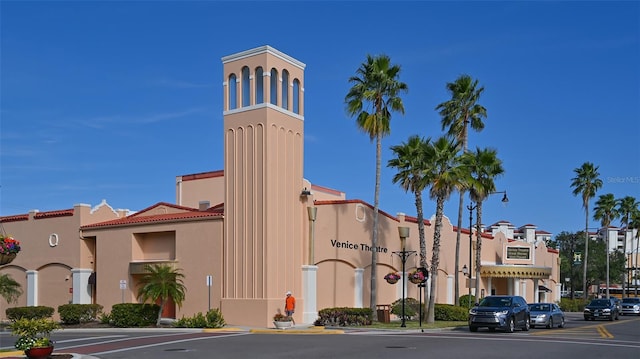 view of building exterior