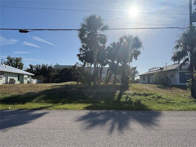 145 Mark Twain Ln, Rotonda West FL, 33947 land for sale