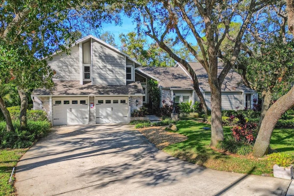 view of front of house with a garage