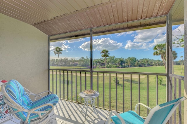 view of sunroom / solarium