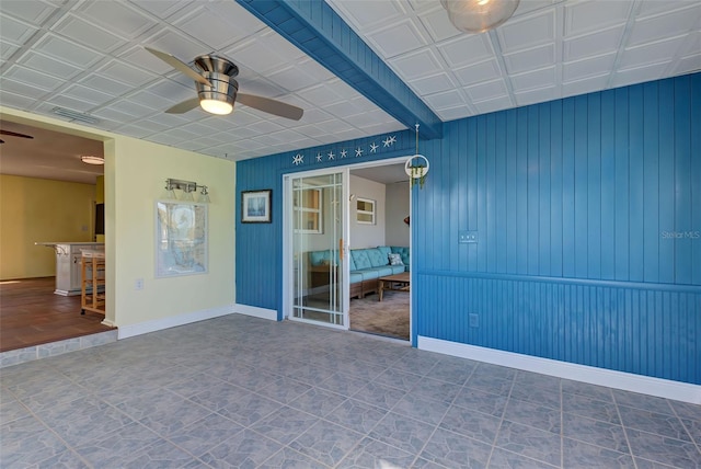 spare room featuring ceiling fan