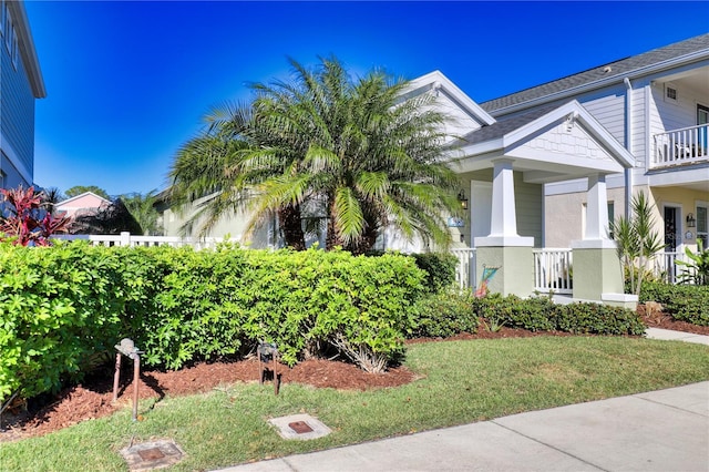 view of front of property