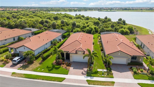 bird's eye view featuring a water view