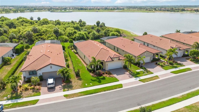 bird's eye view featuring a water view