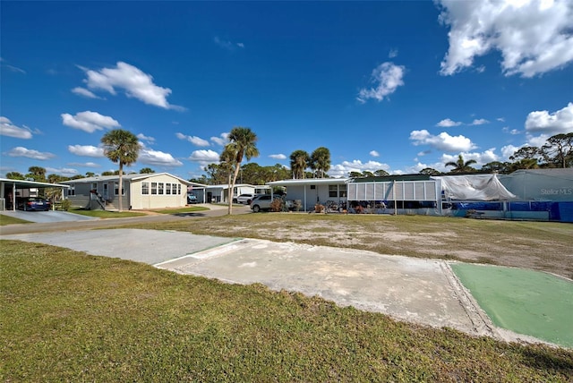 Listing photo 3 for 530 Water Lily Dr, Venice FL 34293