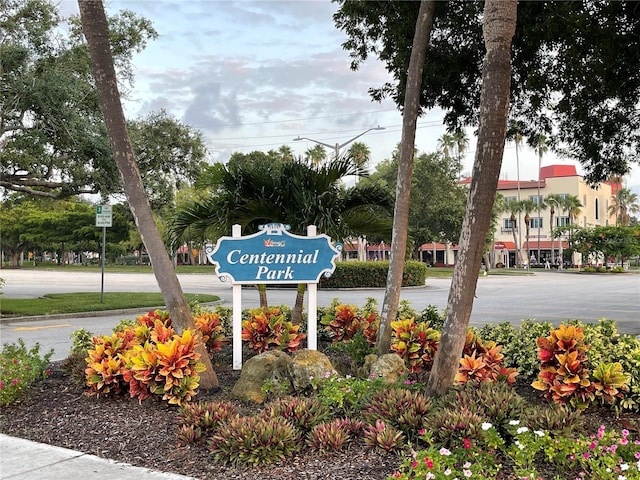 view of community / neighborhood sign