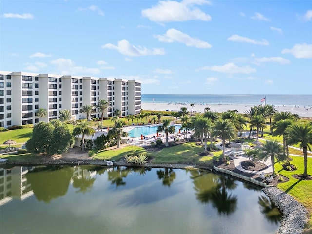 bird's eye view with a water view