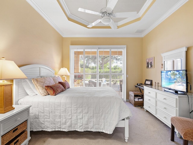 bedroom featuring light carpet, a raised ceiling, ceiling fan, and crown molding