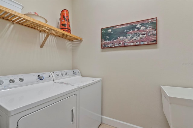 laundry area featuring washer and clothes dryer