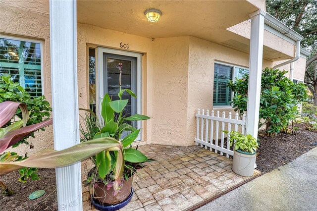 view of entrance to property