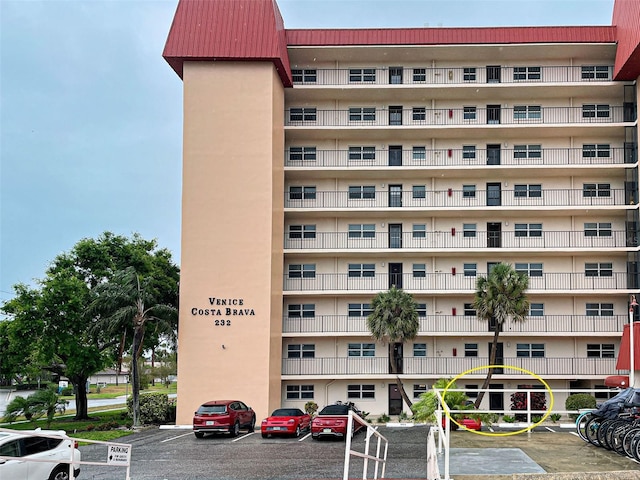 view of building exterior