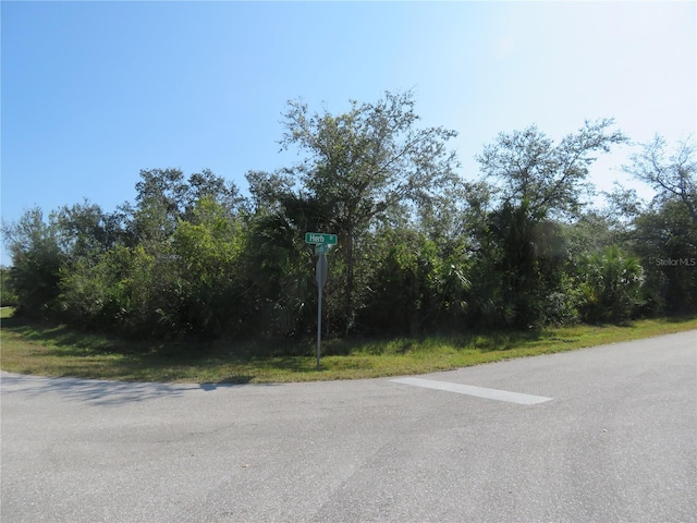 Listing photo 2 for 6186 Herb St, Englewood FL 34224