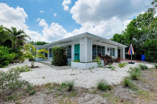 view of front of home