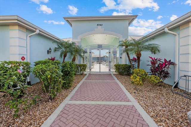 view of entrance to property