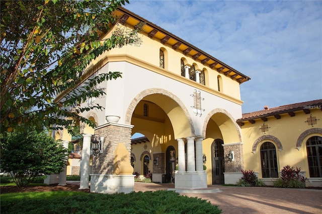 view of building exterior