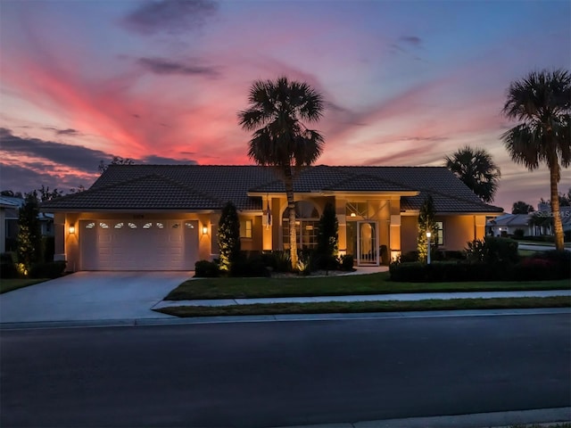 view of front of house featuring a garage