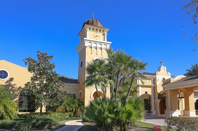 view of building exterior