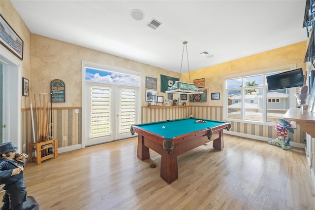 game room featuring billiards and light hardwood / wood-style floors